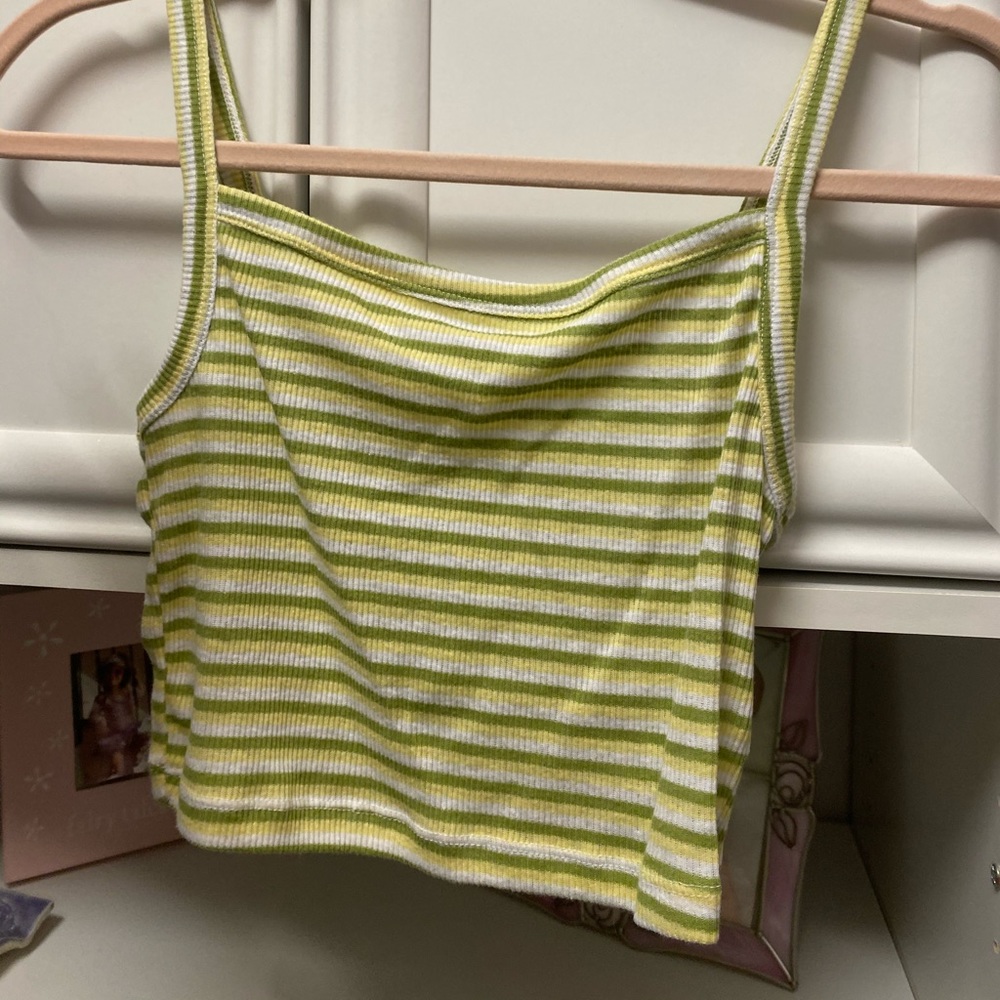 super cute summer crop top never worn